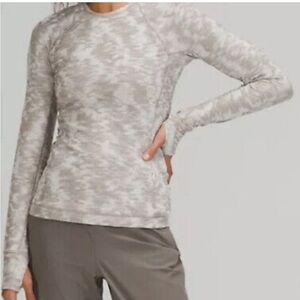 Lululemon It’s Rulu Run Long Sleeve / Size 6